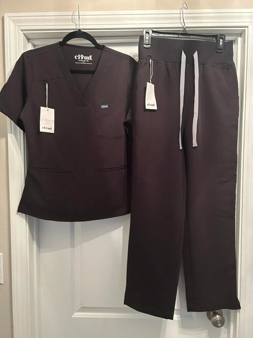NWT Cloud 9 Scrub Set Black Size SMALL